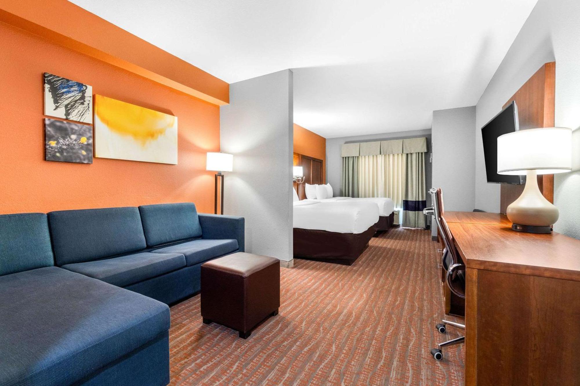 Comfort Suites Jackson I-40 Екстер'єр фото