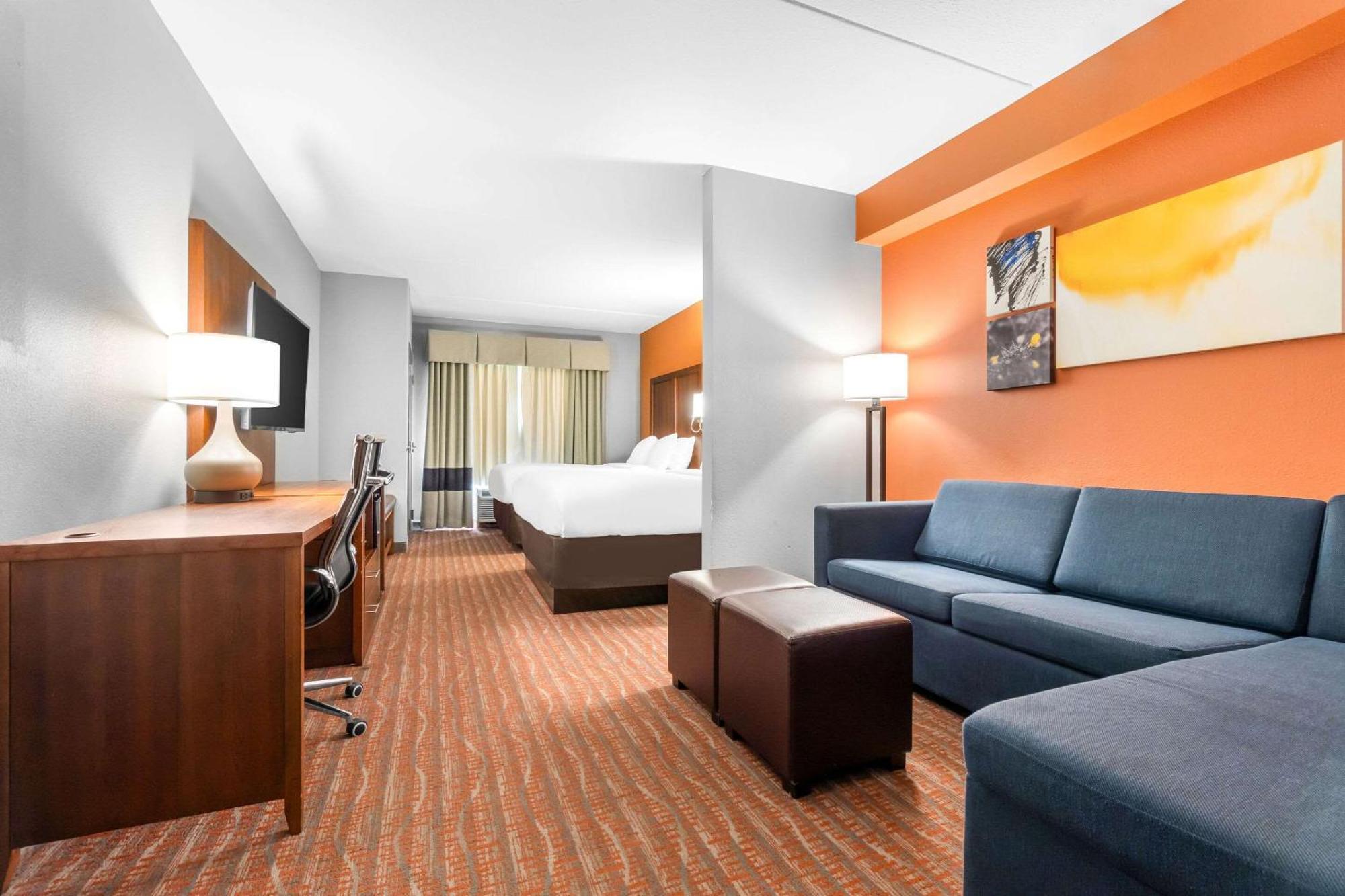 Comfort Suites Jackson I-40 Екстер'єр фото