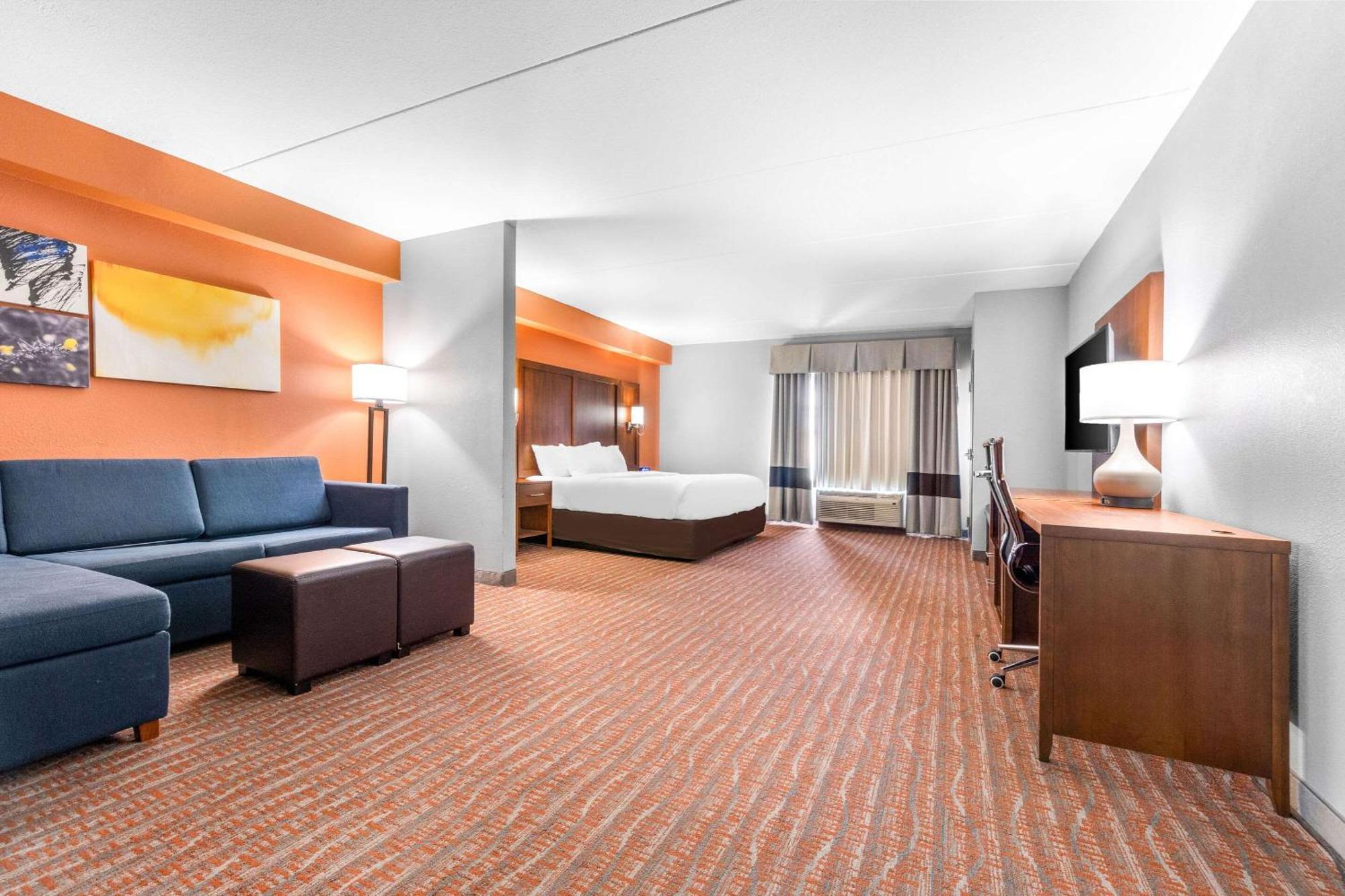 Comfort Suites Jackson I-40 Екстер'єр фото