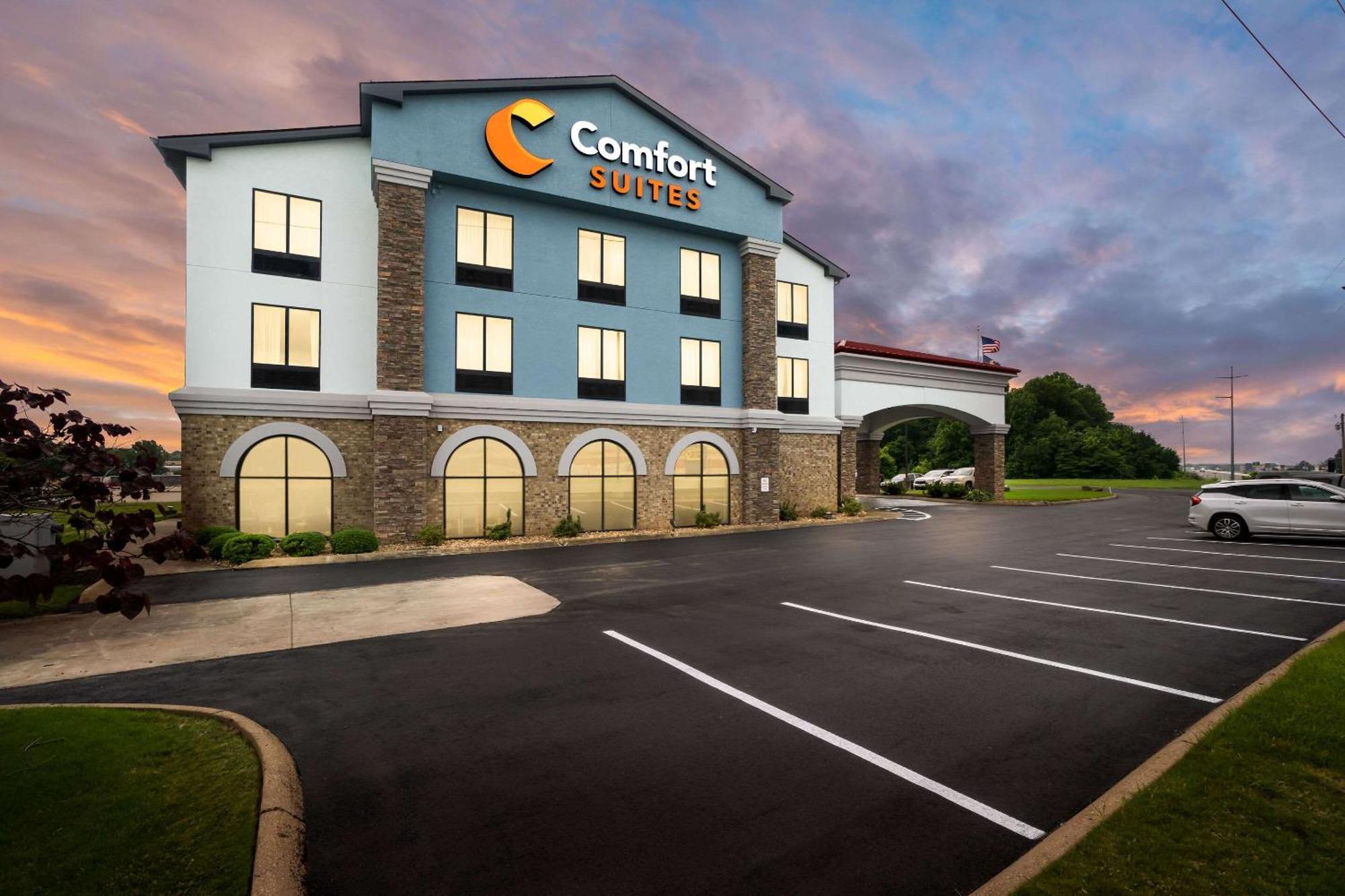 Comfort Suites Jackson I-40 Екстер'єр фото