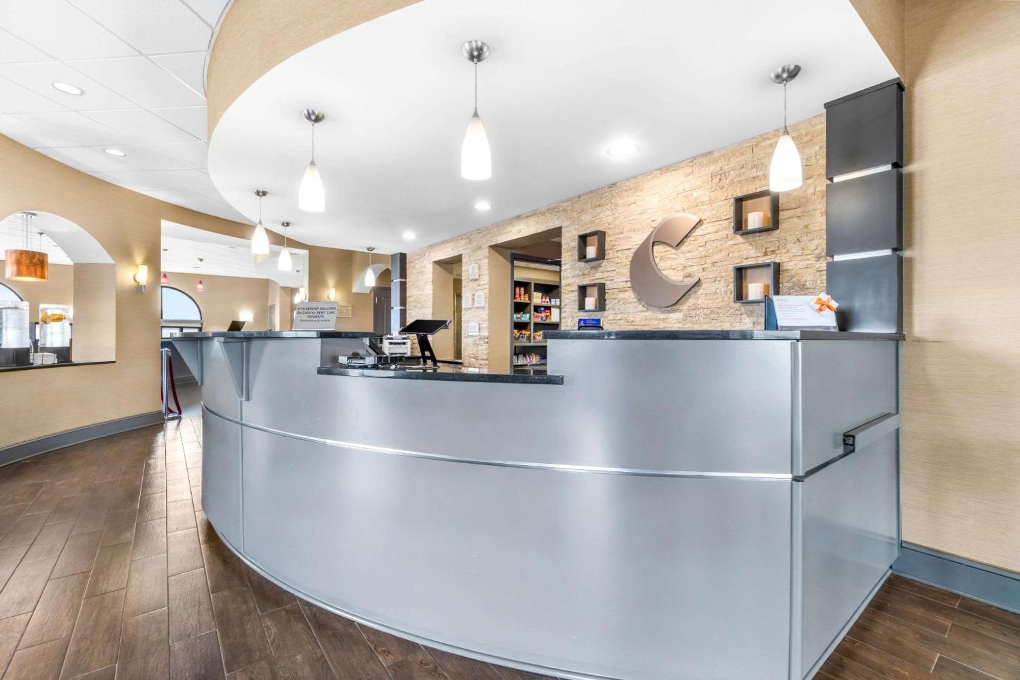 Comfort Suites Jackson I-40 Екстер'єр фото