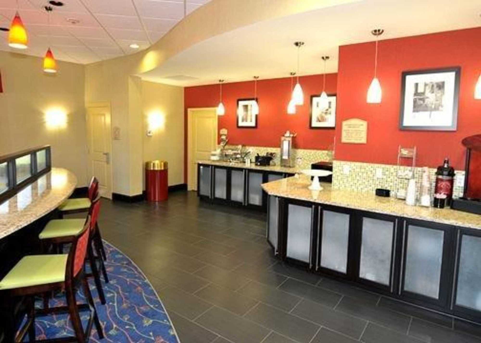 Comfort Suites Jackson I-40 Зручності фото
