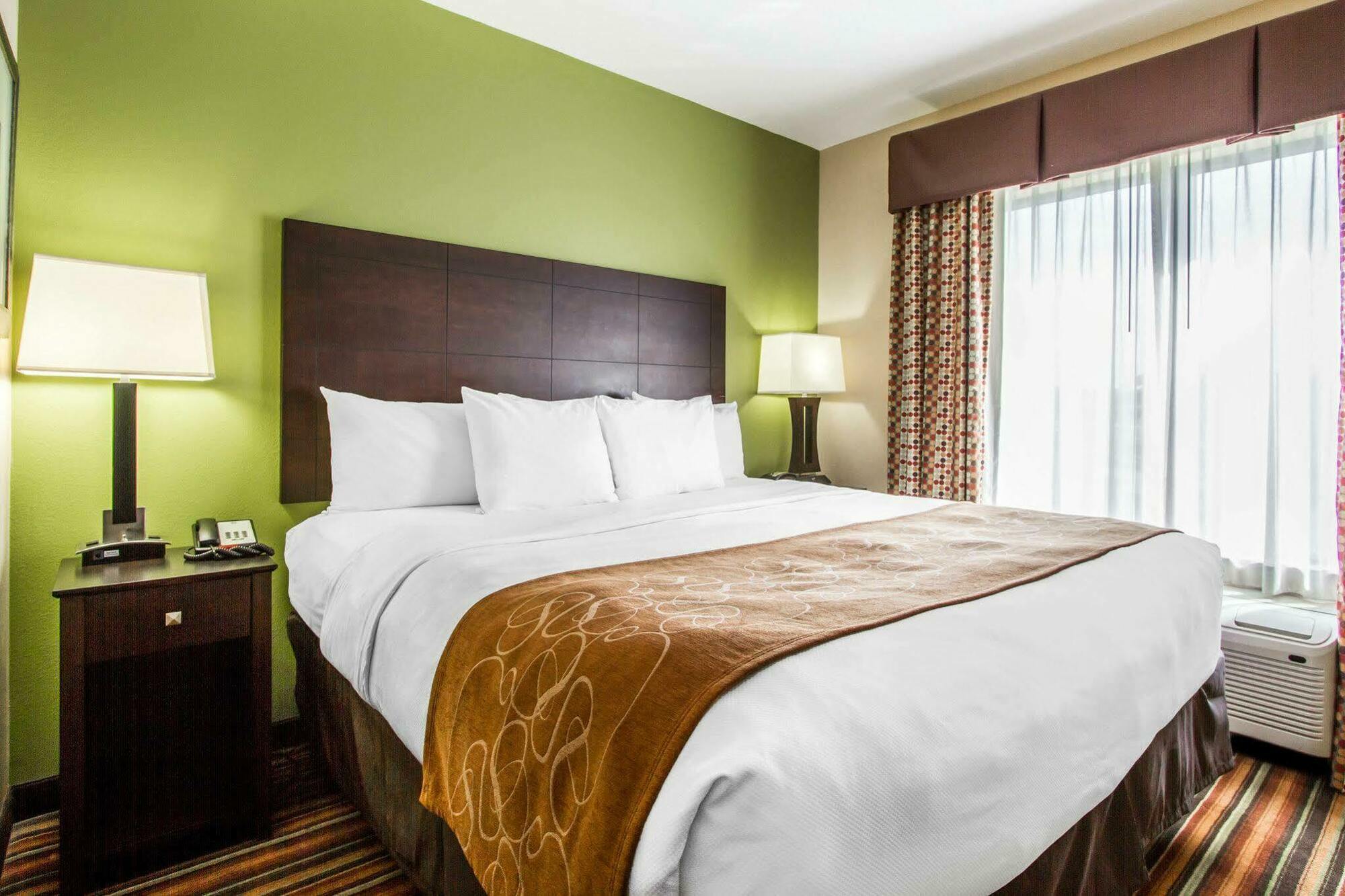 Comfort Suites Jackson I-40 Екстер'єр фото